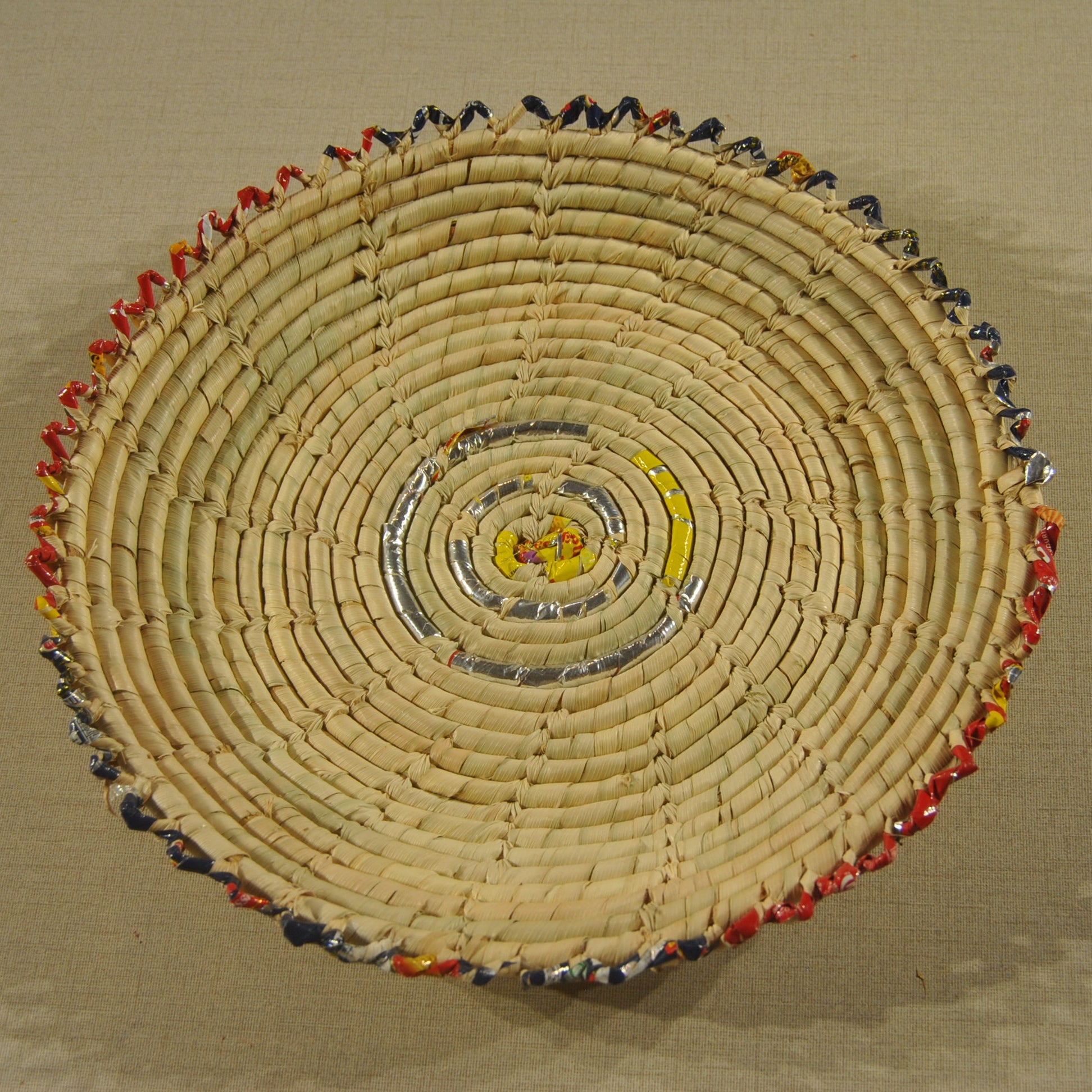 simple wooven tray