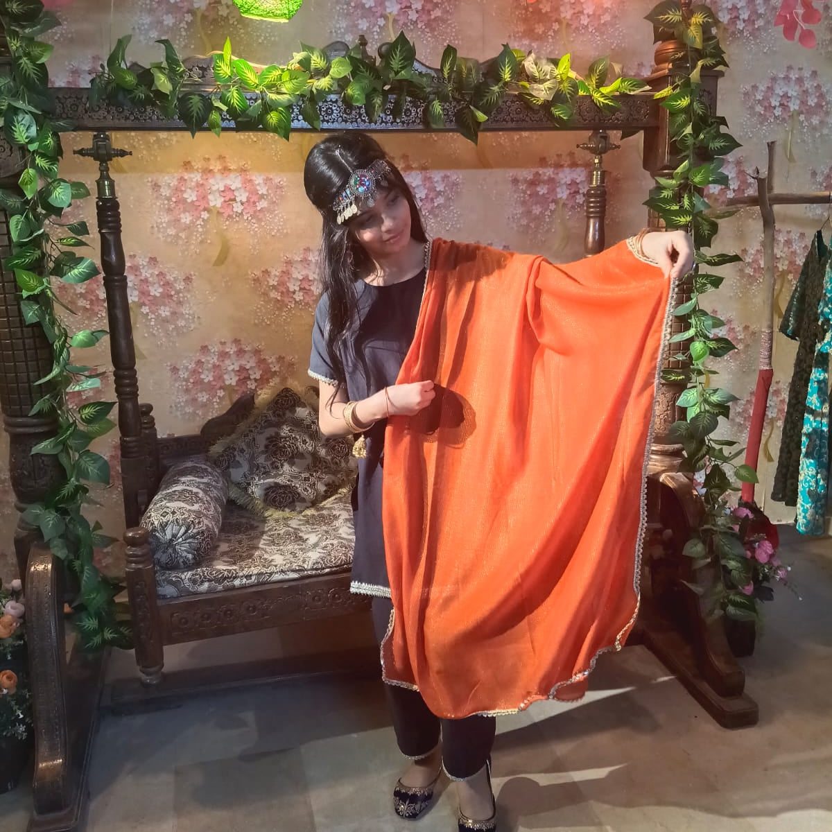 black and gold trendy dress