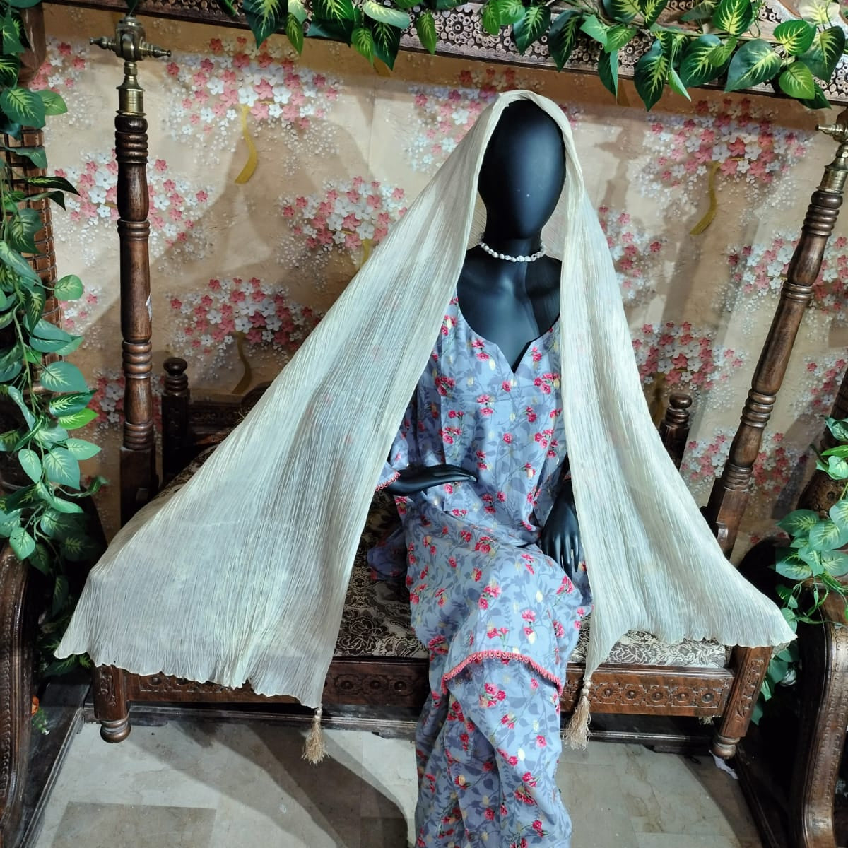 Grey shalwar kameez lawn