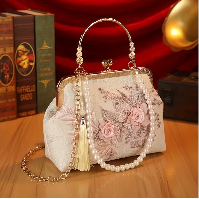 Elegant Floral Lace Evening Clutch with Detachable Shoulder Strap.