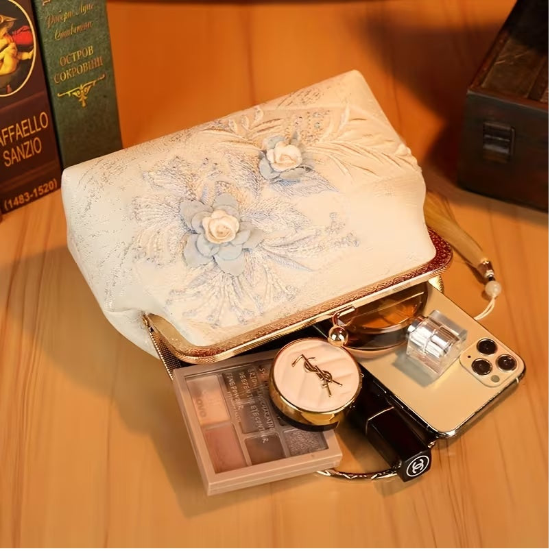 Elegant Floral Lace Evening Clutch with Detachable Shoulder Strap.