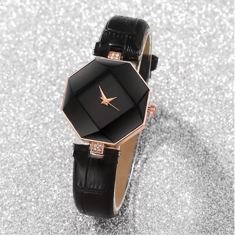 Elegant Fashionable Women's PU Leather Strap Quartz Watch.