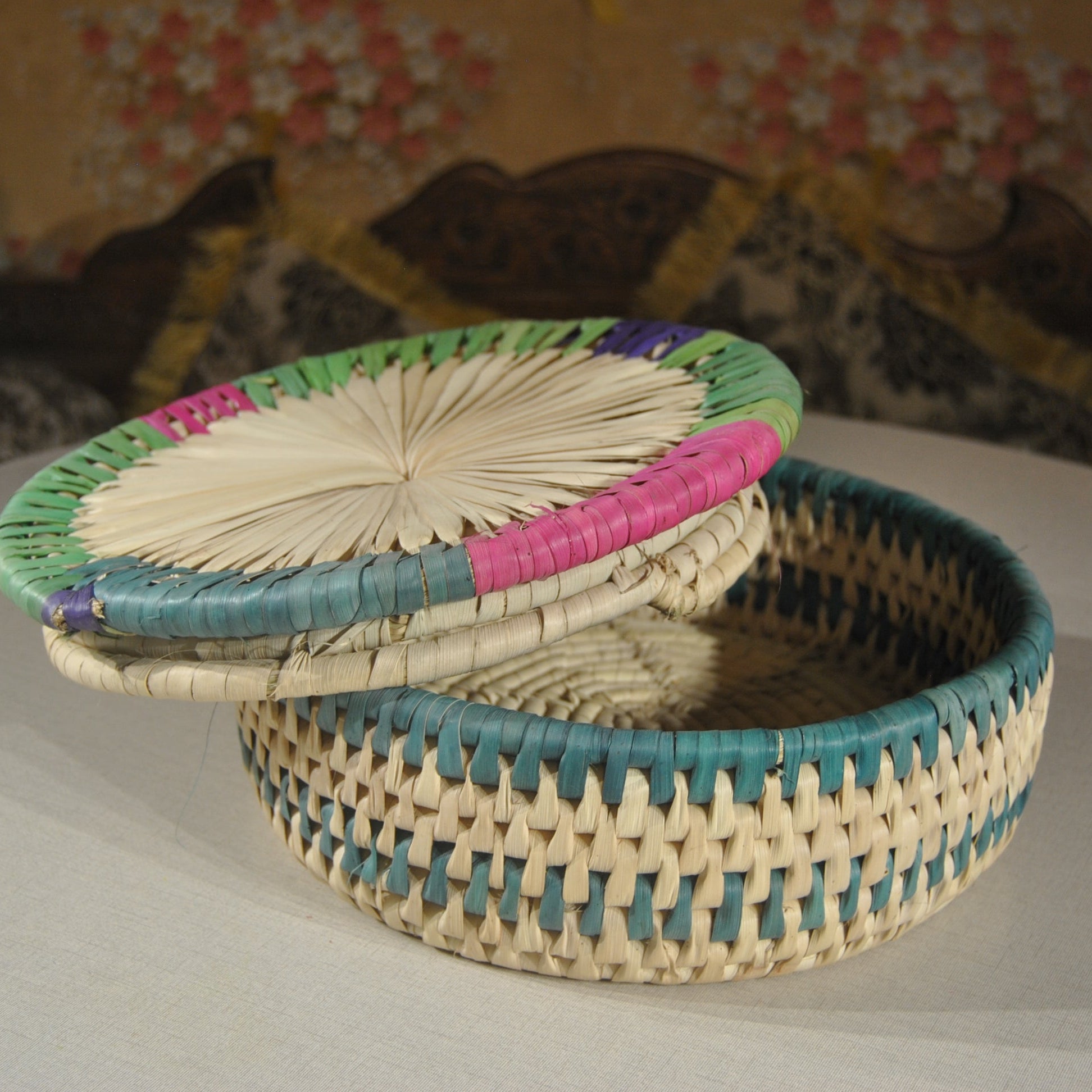 woven storage basket with lid