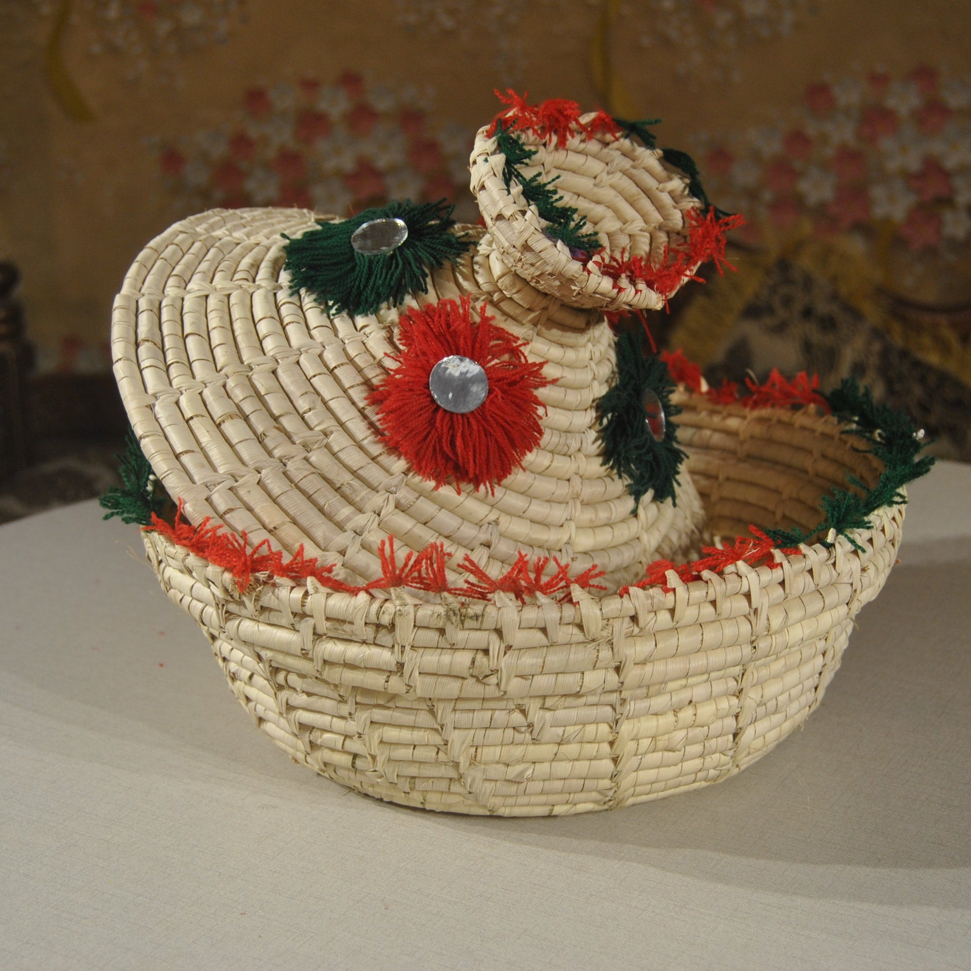 woven storage basket with lid