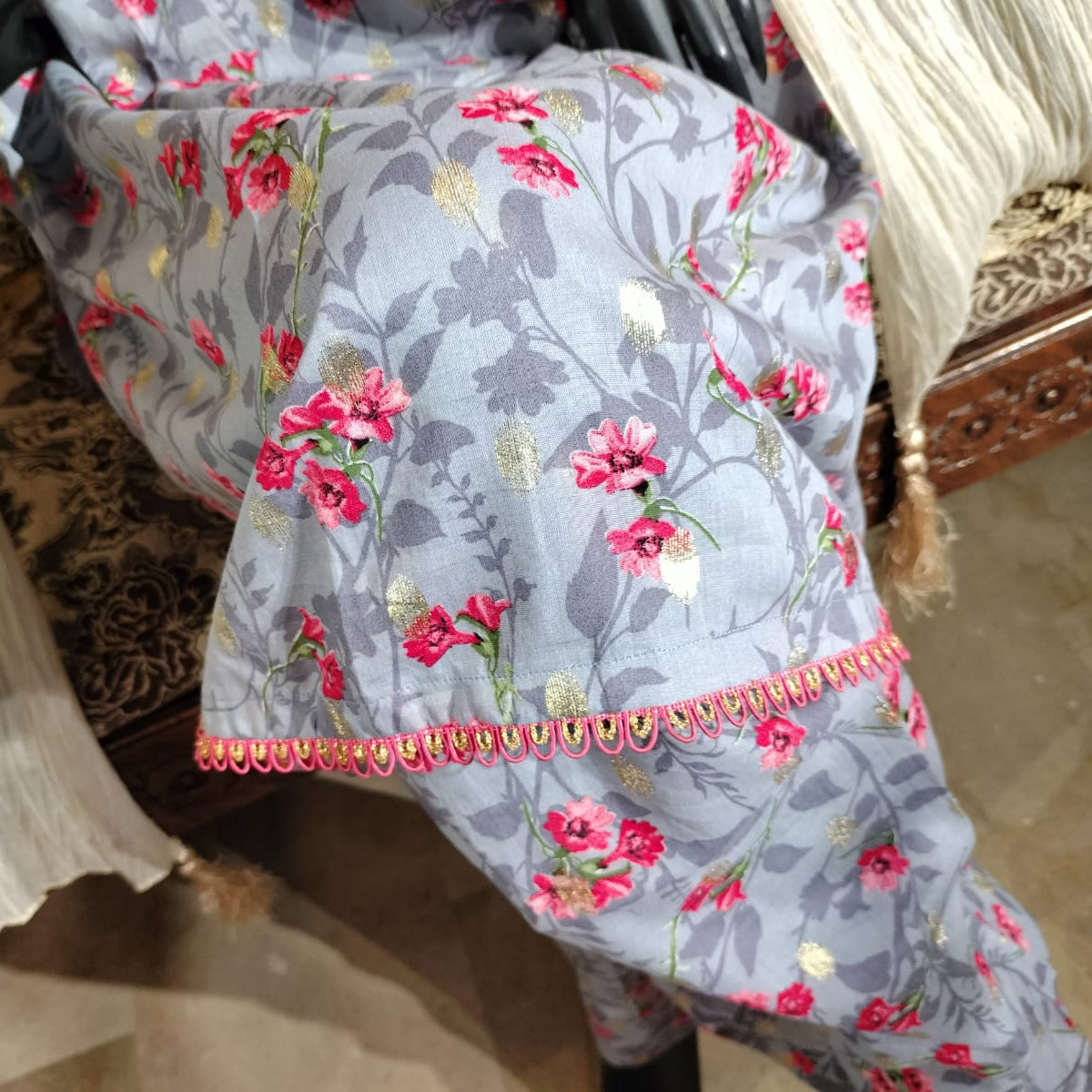 Grey shalwar kameez lawn