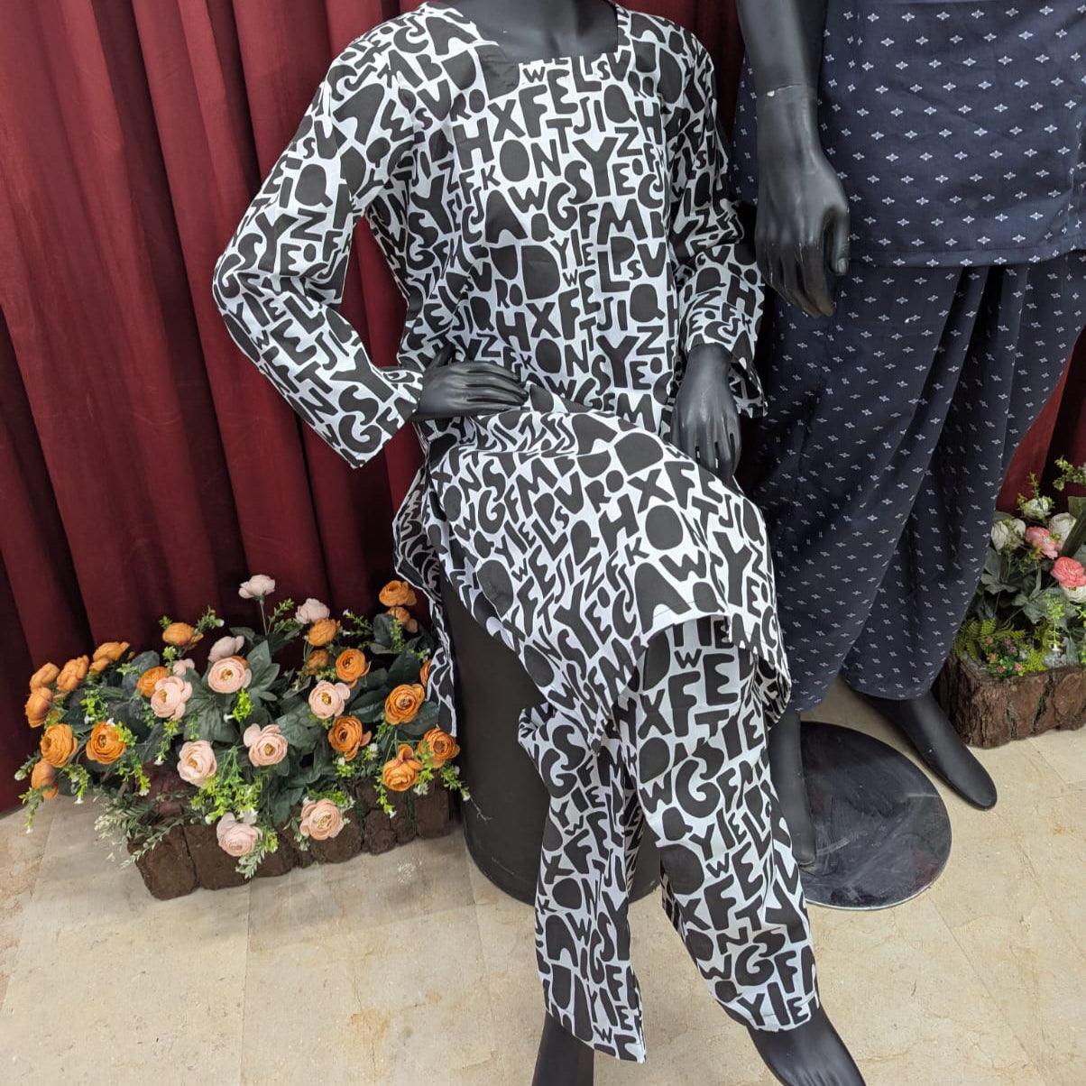 Alphabet print female kurta male  Nightwear Set